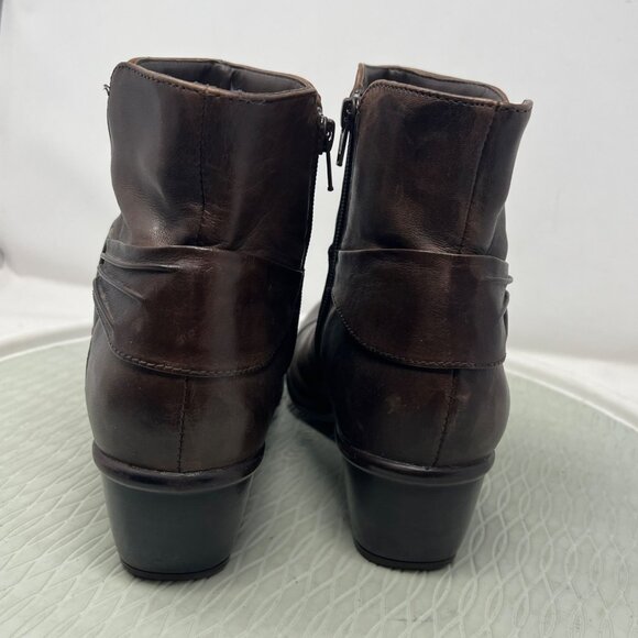 Clarks Ankle Boots Size 9.5 Medium Rosabelle Bendable Brown Leather Block Heel - Picture 4 of 8